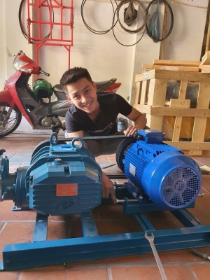 MÁY THỔI KHÍ TSURUMI TSR2-125